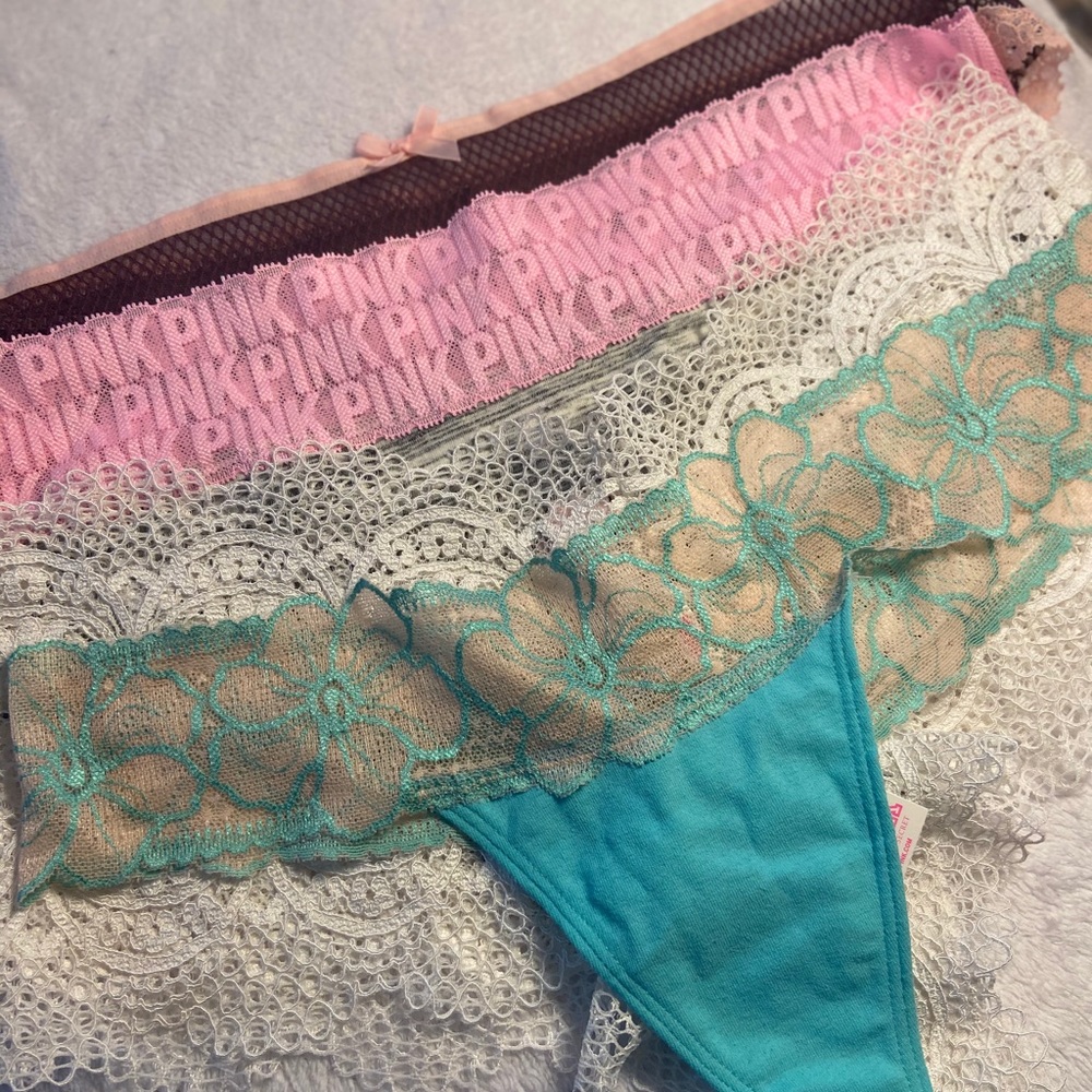 Victoria’s Secret Panties Set of 4 *NWT